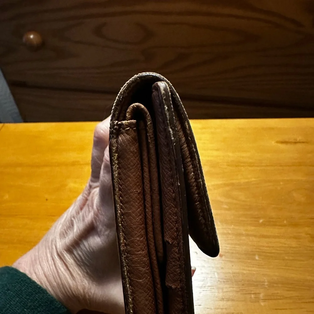 Louis Vuitton Brown Monogram Large International Trifold Wallet - Picture 4 of 11